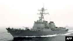 Tàu khu trục USS McCampbell của Mỹ vừa thực thi cuộc tuần tra tự do hàng hải ở Biển Đông khiến Trung Quốc tức giận