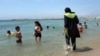 Tòa án tối cao Pháp đình chỉ lệnh cấm 'burkini'