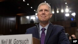 Ứng viên thẩm phán Tối cao Pháp viện Neil Gorsuch.