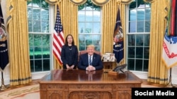 Mẹ Nấm và TT Donald Trump tại Tòa Bạch Ốc, 7 tháng 11, 2019. (Hình: Facebook Nguyen Ngoc Nhu Quynh)