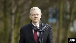 Sáng lập viên WikiLeaks Julian Assange