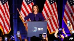 Bà Nancy Pelosi là phụ nữ đầu tiên làm Chủ tịch Hạ viện Mỹ