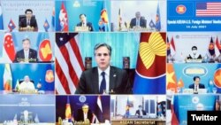 Ngoại trưởng Hoa Kỳ Antony Blinken trong một cuộc họp với các ngoại trưởng ASEAN.