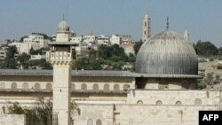 Xô xát tại khu đất linh thiêng ở Jerusalem