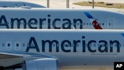 Trung Quốc khăng khăng đòi các hãng hàng không Mỹ trong đó có American Airlines phải coi Đài Loan là một phần của lãnh thổ Trung Quốc với hạn chót vào ngày 25/7.