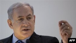 Thủ Tướng IsraelNetanyahu nói rằng không có sự hiện diện của Israel dọc thì các phần tử khủng bố sẽ đưa lậu rocket và phi đạn vào đủ để có thể tấn công Israel