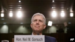 Ứng cử viên thẩm phán Tối cao Pháp viện Neil Gorsuch tại Điện Capitol, thủ đô Washington (ảnh tư liêu, 22/3/2017)