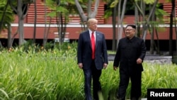 Kể từ khi gặp thượng đỉnh, hai ông Trump và Kim thường trao đổi thư từ với nhau